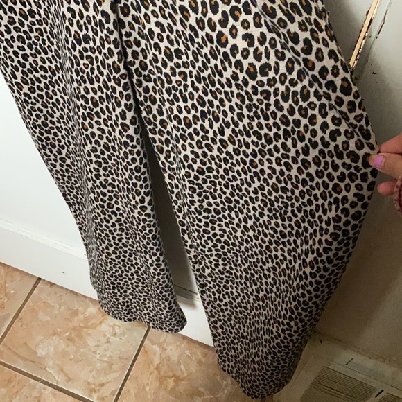 CHEETAH Jumpsuit! - Picture 5 of 6